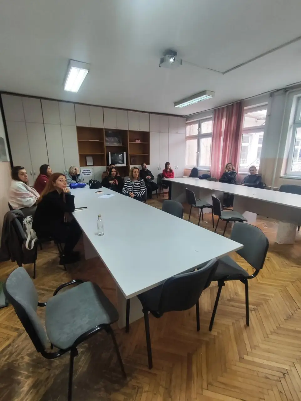 Обука за наставници: „Заштита на социјалните мрежи од сајбер насилство“!